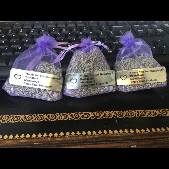 Meet your Posher, Janet - Picture 3 of 4